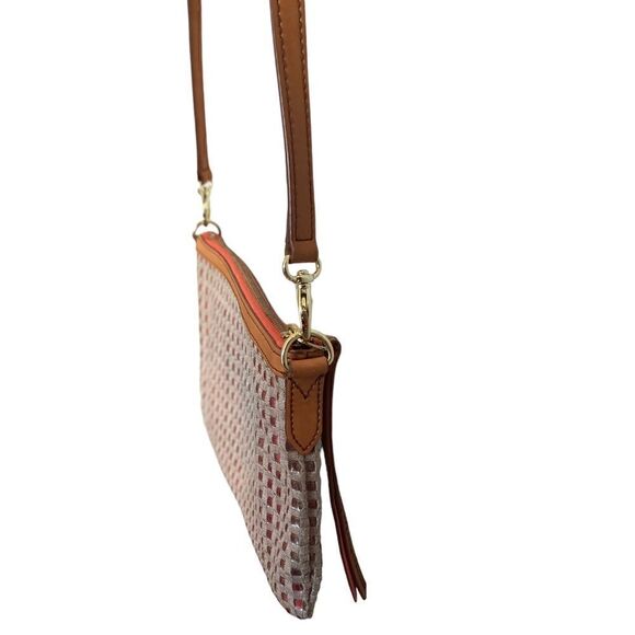 Fossil Crossbody Tan and Coral Purse - Picture 7 of 8